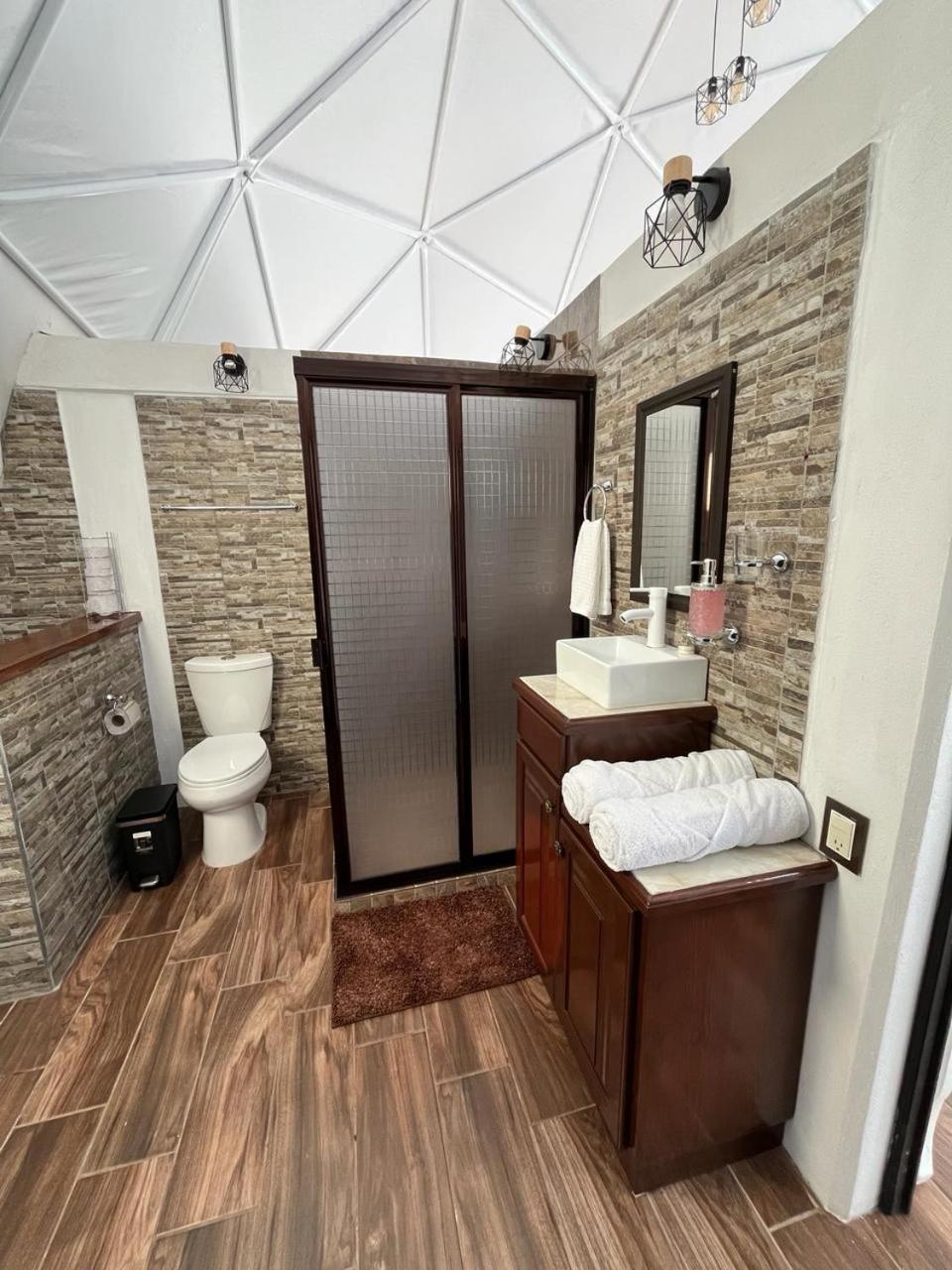 הואסקה דה אוקמפו El Gato Glamping Con Vista Al Valle מראה חיצוני תמונה